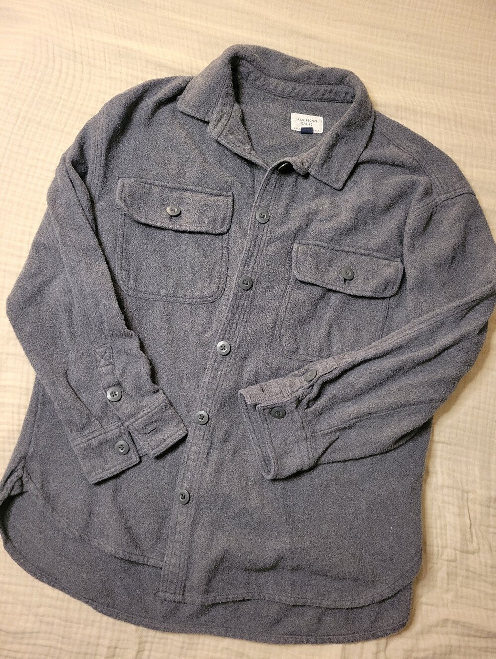 American Eagle Outfitters Men's Shirt Jacket in Charcoal Gray